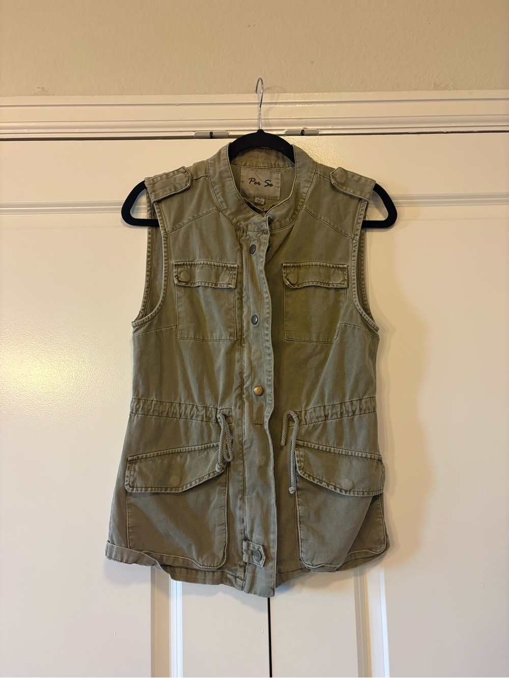 Per Se Khaki Sleeveless Utility Vest